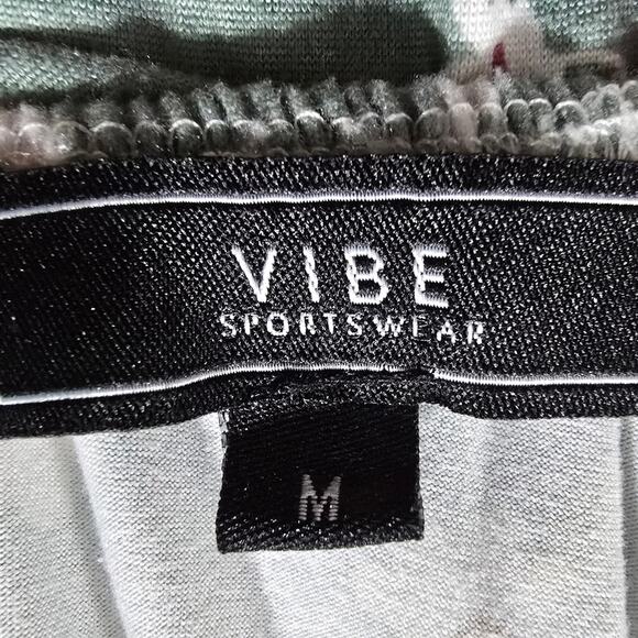 🌼Jumpsuit – Green Daisy Print Size Medium - Picture 12 of 16